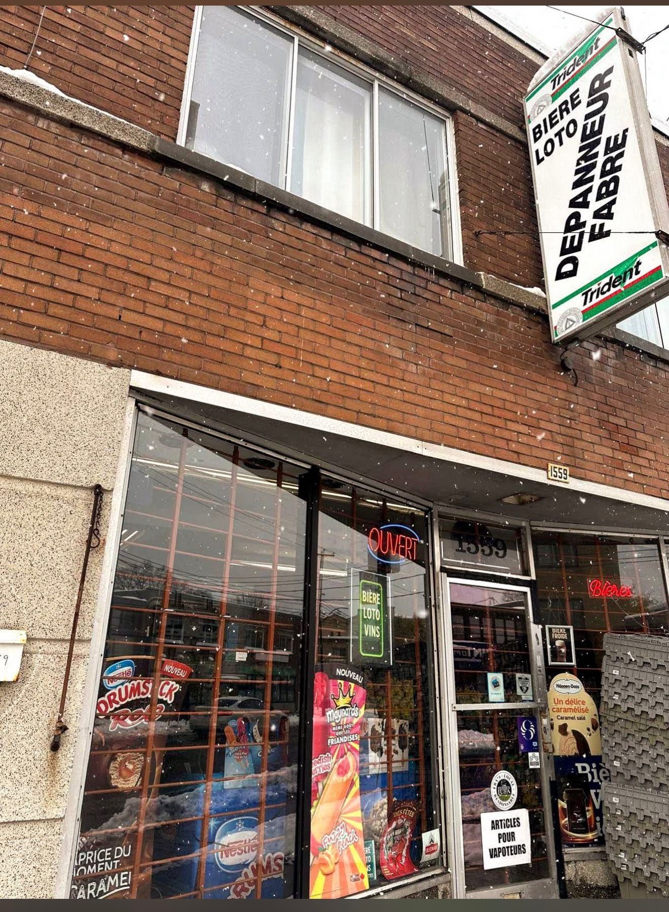 DÉPANNEUR À VENDRE À MONTRÉAL – CLÉ EN MAIN